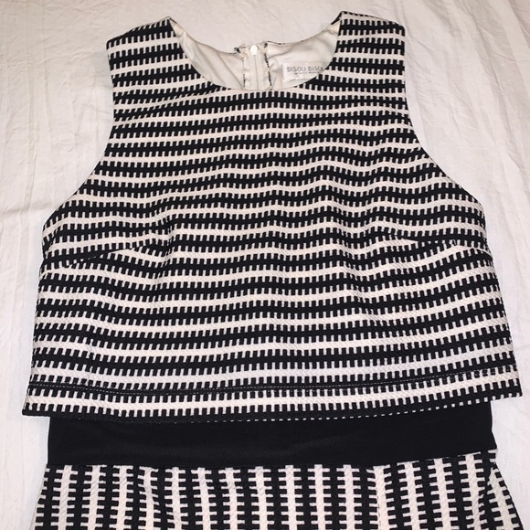 BISOU BISOU Women’s Black & White Tight Dress - Picture 2 of 8